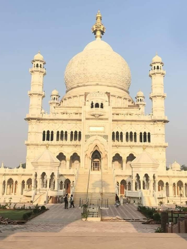 Soami Bagh Opens Its Doors – A Rival to the Taj Mahal?
